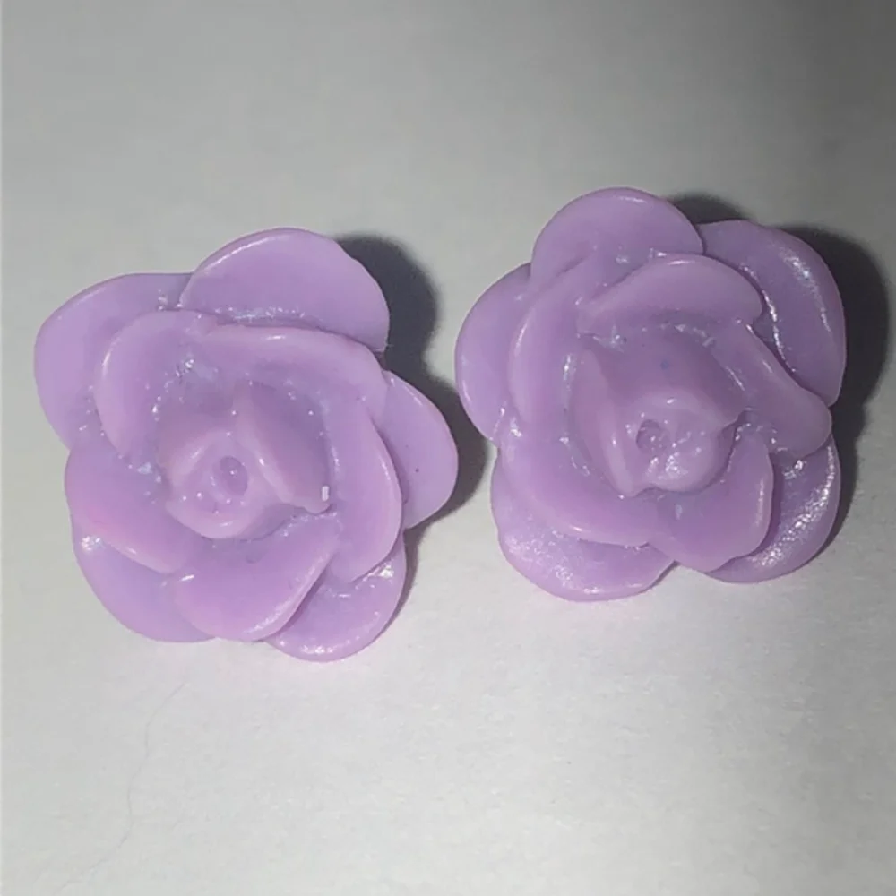 Lavender Floral Stud Earrings